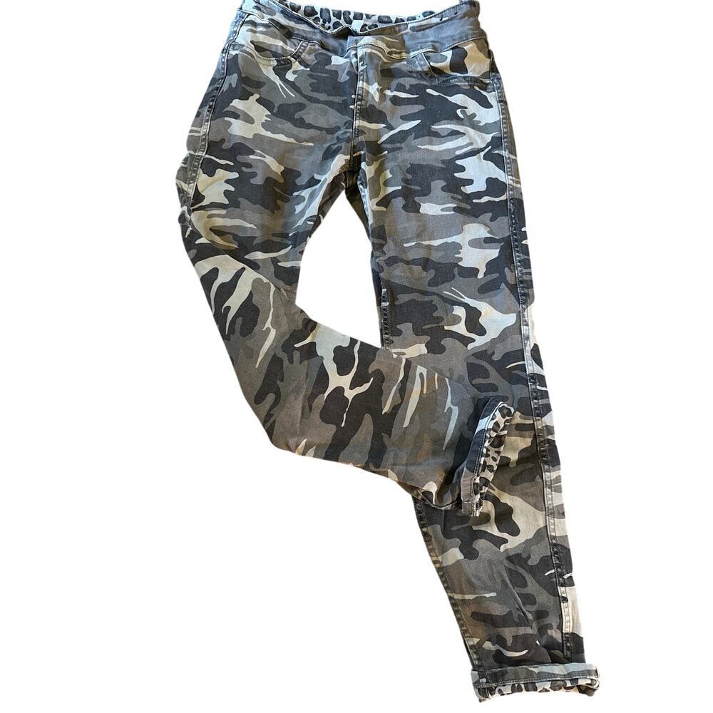 ETHYL boutique reversible camouflage leopard print pants - size 8